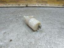 Насос (моторчик) омывателя стекла 3SSDW7 Audi 100 - Фото 3