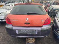 Обшивка крышки багажника KZ932O Peugeot 307