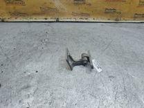 Петля двери передней левой 97B65B Mercedes A W168 - Фото 1