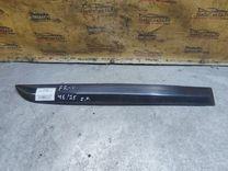 Молдинг двери задней правой YCU86Q Honda FR-V - Фото 1