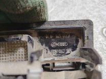 Фонарь салона (плафон) XS7010 Volkswagen Passat купить в магазине запчастей бу