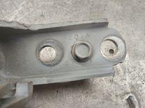 Петля двери передней левой UBMAOJ Ford Fusion undefined