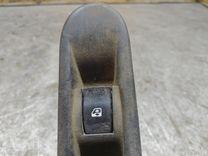 Кнопка стеклоподъемника заднего правого GKW5VH Renault Espace купить