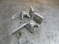 Петля крышки багажника A06W0C Volkswagen Passat - Фото 3