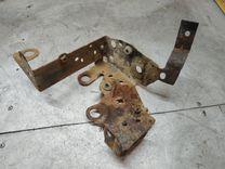 Крепление блока ABS E9BT87 Renault Espace