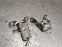 Петля двери задней правой 4Q7QS3 Toyota Yaris Verso