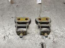 Петля крышки багажника 5CO7V5 Mazda 6 - Фото 1