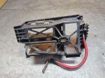 Крепление блока предохранителей 2FL6M1 Opel Astra - Фото 4