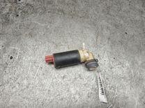 Насос (моторчик) омывателя стекла 388G2R Toyota Corolla купить на авторазборке