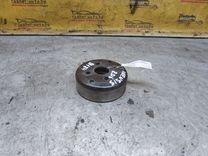 Шкив помпы H2I72J Toyota Avensis