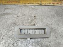 Дефлектор обдува салона WY5V0E Toyota Avensis Verso