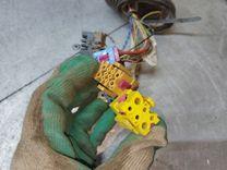 Проводка двери передней левой F7MN5B Audi A4 - Фото 2