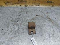 Крепление втулки стабилизатора 8TNIP2 Citroen Xsara Picasso купить в магазине запчастей бу