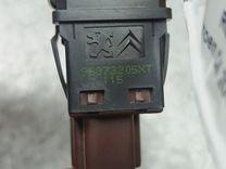 Кнопка (выключатель) RO2TM3 Citroen C4 купить на авторазборке