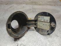 Лючок топливного бака J1R719 Volkswagen Passat купить с доставкой