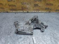 Кронштейн генератора V0Y8A8 Volkswagen Polo - Фото 1