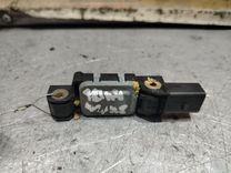 Датчик удара 4N2JP4 Audi A4 - Фото 2