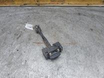 Ограничитель открывания двери задней 0TQZDH Volvo S40 купить в магазине запчастей бу