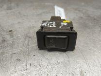 Кнопка открытия багажника B15HDT Nissan Primera