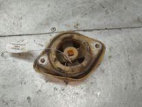 Подушка крепления КПП EG8A1D Audi A4