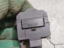 Кнопка корректора фар UGUOET Skoda Fabia купить в магазине запчастей бу