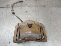 Суппорт передний правый 5Y9590 Volvo XC70 - Фото 2