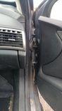 Петля двери передней правой UQ8U40 Peugeot 407