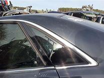 Стекло кузовное боковое левое D9B7A0 Audi A8