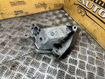 Кронштейн двигателя TFTZTS Volkswagen Golf