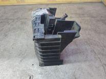 Короб предохранителей JCYON0 Seat Altea купить в магазине запчастей бу