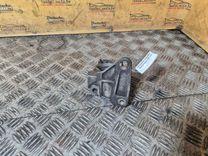 Кронштейн полуоси 2Q5DXU Renault Scenic