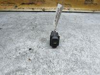 Кнопка стеклоподъемника заднего левого JJS219 Peugeot 607 купить