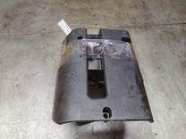 Кожух рулевой колонки V21L86 Ford Tourneo Connect купить с доставкой. Огромный выбор запчастей и марок авто. У нас есть практически все.