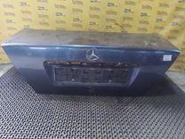 Крышка багажника (дверь 3-5) 8VEG0O Mercedes C W202 - Фото 5