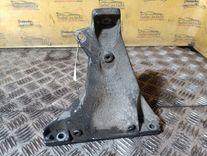 Кронштейн двигателя L5FOYF Audi A4