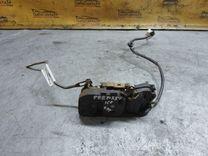 Замок двери передней правой U5U6O0 Mazda Premacy купить в магазине запчастей бу