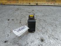 Кнопка противотуманных фар 7BP076 Audi 100