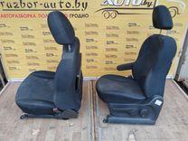 Салон (комплект сидений) O5G29R Nissan Note купить с доставкой. Огромный выбор салонов. У нас есть практически все.