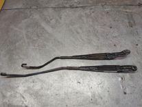 Щеткодержатель (поводок стеклоочистителя, дворник) PY2GLO Peugeot 406 купить