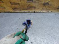 Замок багажника L2RQ38 Toyota Avensis купить на авторазборке