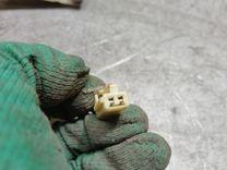 Кнопка открытия багажника 2E8VLO Toyota Avensis - Фото 2