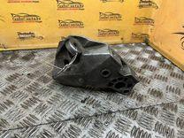 Кронштейн двигателя O6V5BC Volkswagen Bora