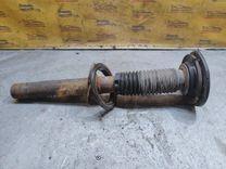 Амортизатор передний правый 5JWMH7 Peugeot 406