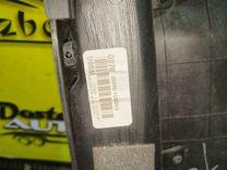 Обшивка стойки центральной правой R94639 Kia Sorento купить с доставкой. Огромный выбор салонов. У нас есть практически все.