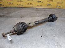 Полуось передняя левая (приводной вал, ШРУС) 1OE2T0 Volkswagen Passat