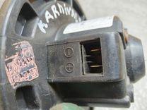 Моторчик печки DGD7J0 Kia Carnival купить в магазине запчастей бу