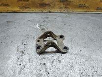 Кронштейн крепления рычага задней подвески 7BYSL5 Peugeot 406