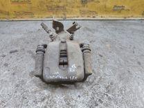 Петля двери передней левой F6K7W6 Audi A4