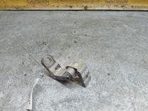 Петля двери передней левой C5WM8P Volkswagen Polo купить в магазине запчастей бу