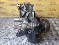 Кронштейн двигателя M2V7JY Audi A4 купить